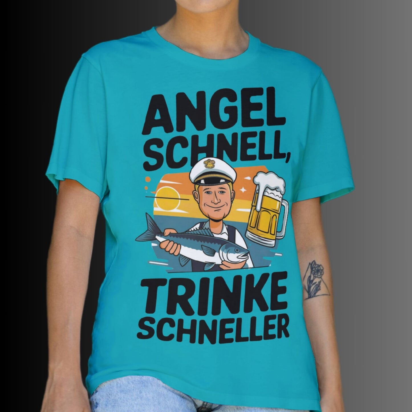 Lustiges Damen-Shirt 'Angel schnell, trinke schneller' mit Angler Fisch und Bier Motiv - Ladies Premium Shirt