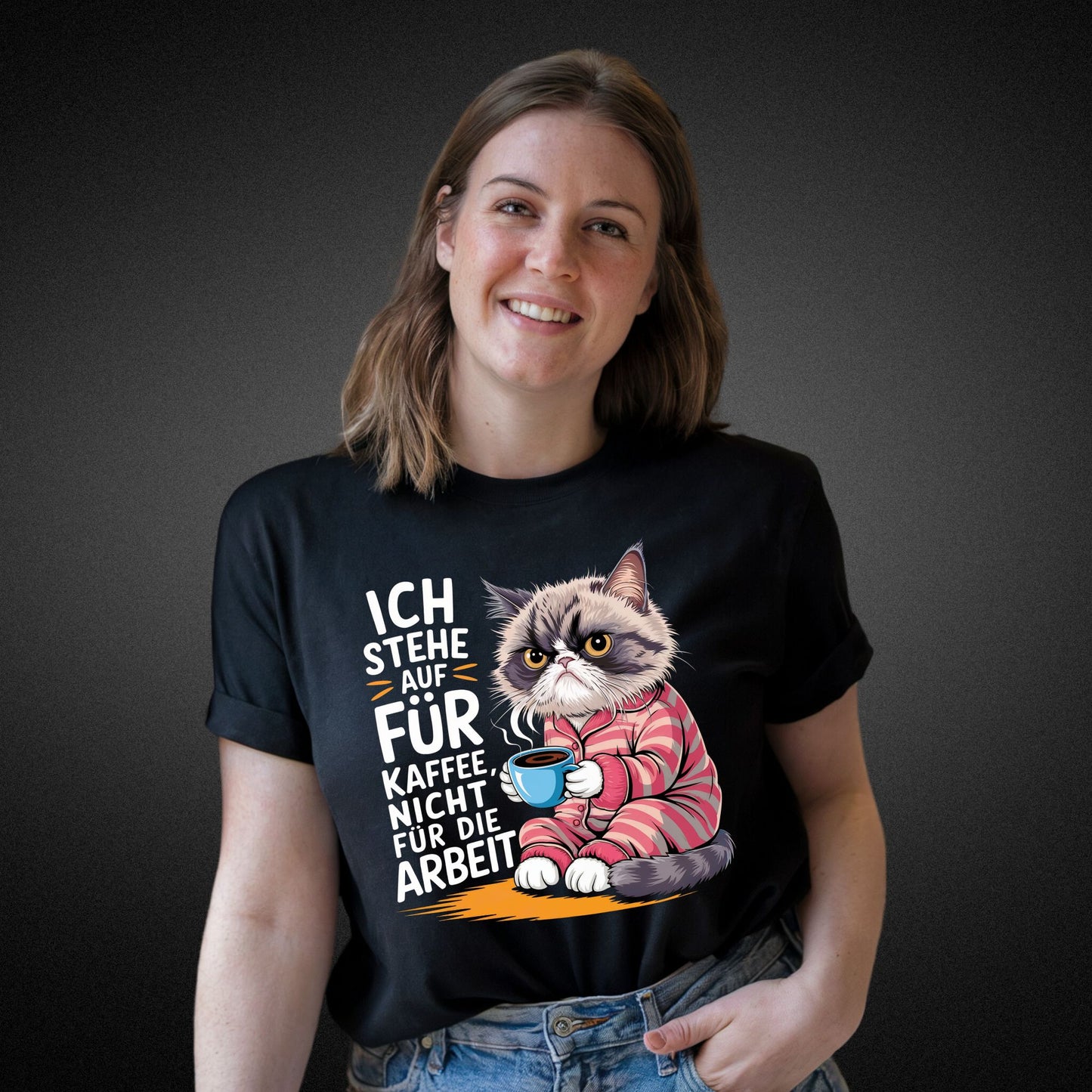 Ich stehe auf für Kaffee, nicht für die Arbeit - Lustiges T-Shirt mit mürrischer Katze - Premium Shirt