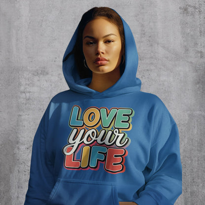 Love Your Life Hoodie mit bunten Buchstaben - Dein täglicher Begleiter für mehr Lebensfreude! - Premium Unisex Hoodie