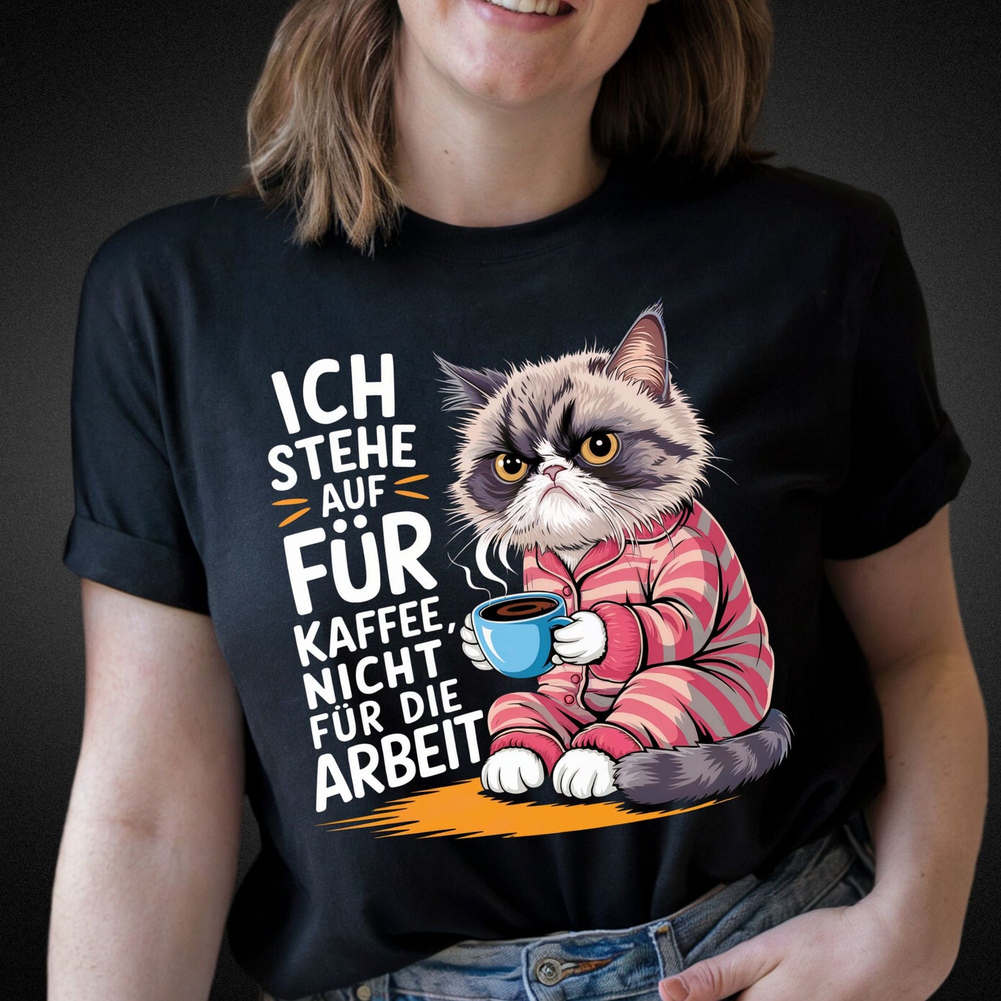 Lustiges Damen Shirt 'Ich stehe auf für Kaffee, nicht für die Arbeit' mit mürrischer Katze - Ladies Premium Shirt